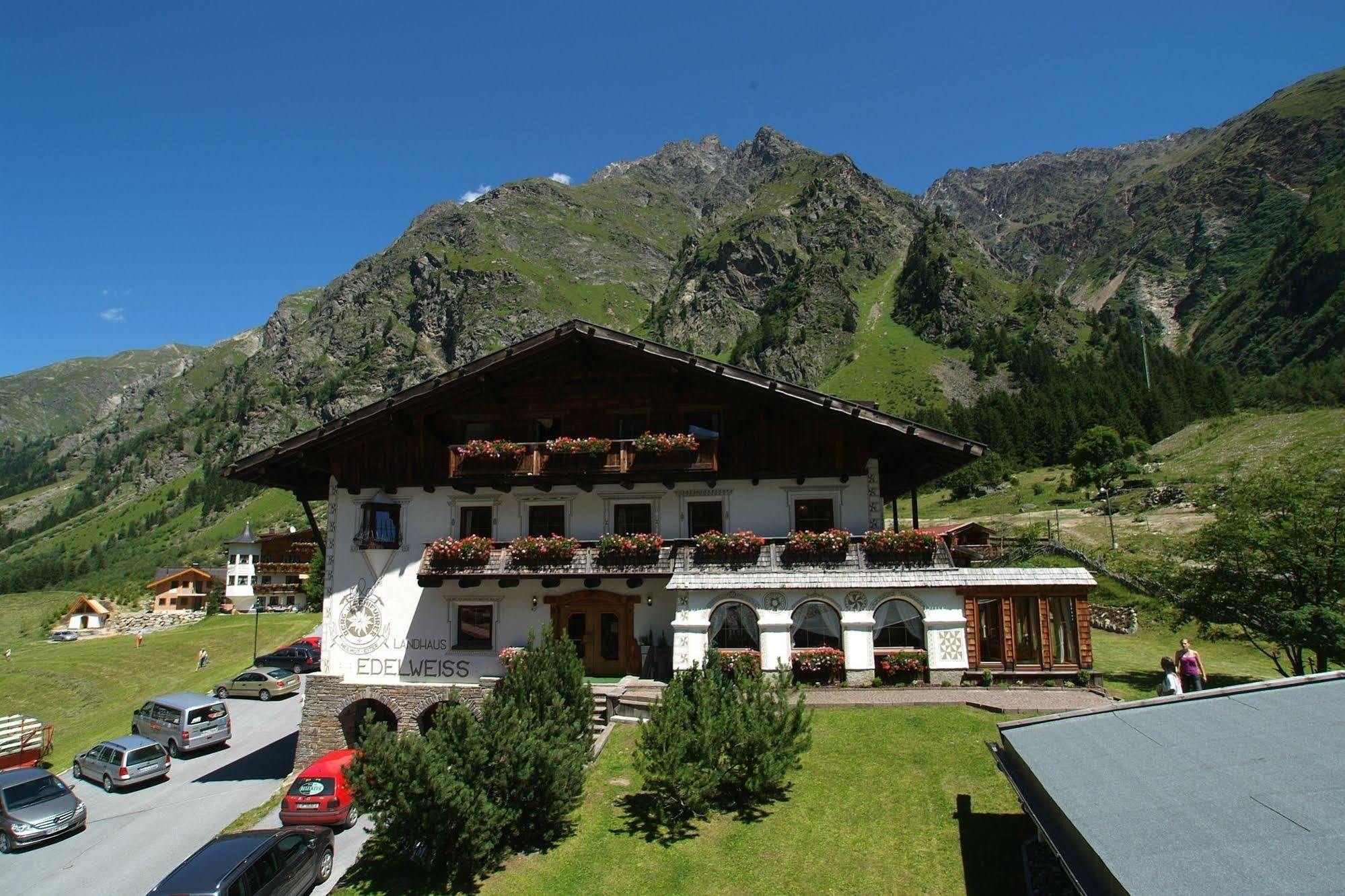 Landhaus Edelweiss Sankt Leonhard im Pitztal Eksteriør billede